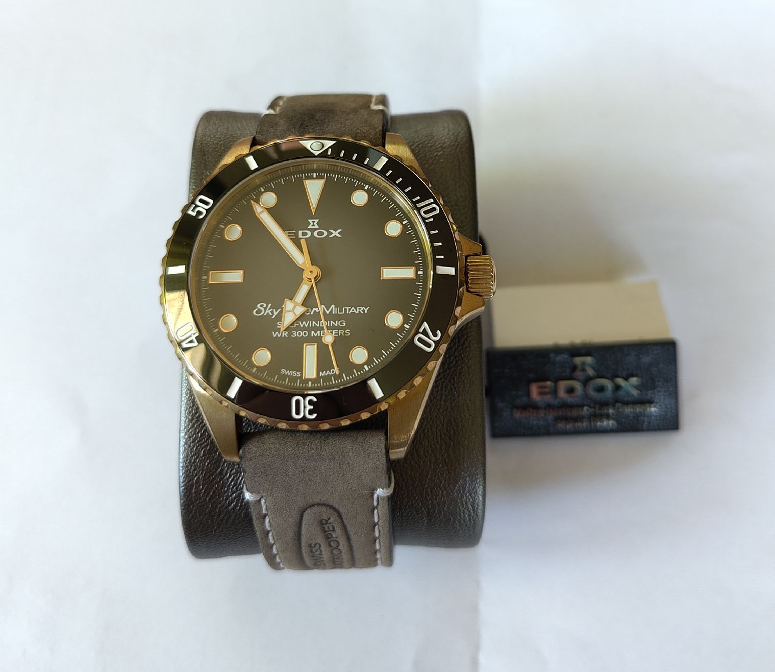 Edox Orologi: Edox Skydiver Military  Limited Edition – Nuovo e nell'imballaggio originale da Aarburg venduto da Froschix
