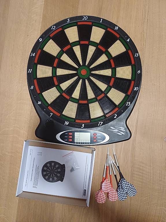 Giochi: E-Darts Set ausgepackt aber unbenutzt – Usato da Sursee venduto da sz1212