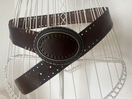 Leder Gürtel mit spezieller Schnalle