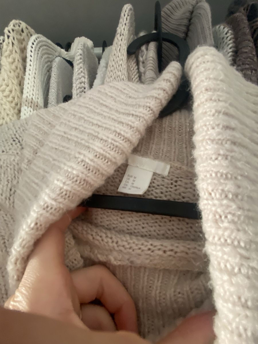 H&M Maglioni & Felpe: Rollkragenpullover H&M beige grob gestrickt Grösse M – Usato da Basel venduto da val_t8jm 1