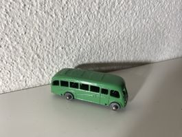 Lesney bus