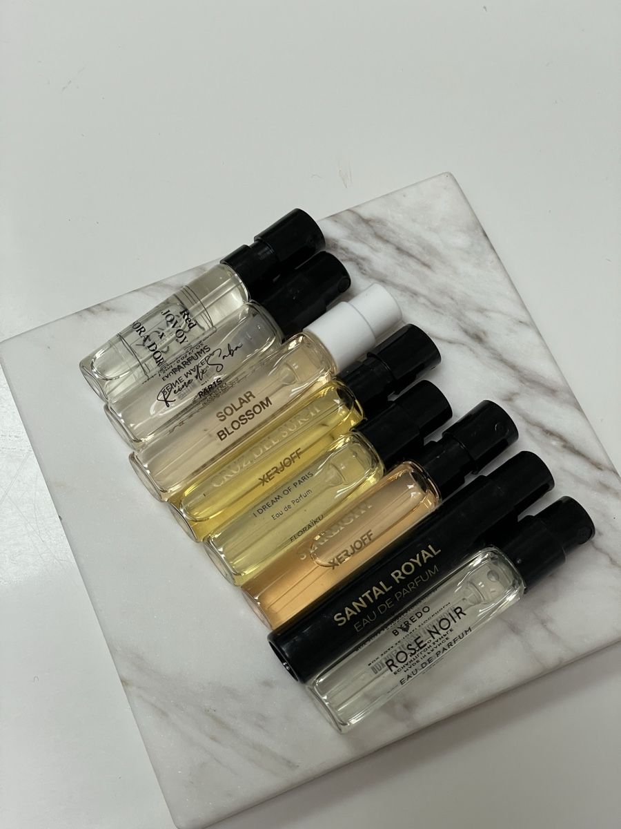 Parfum & Eau de Toilette: Niche Perfume Samples Set (Creed,LV,MFK) – Gebraucht aus Cologny von  6