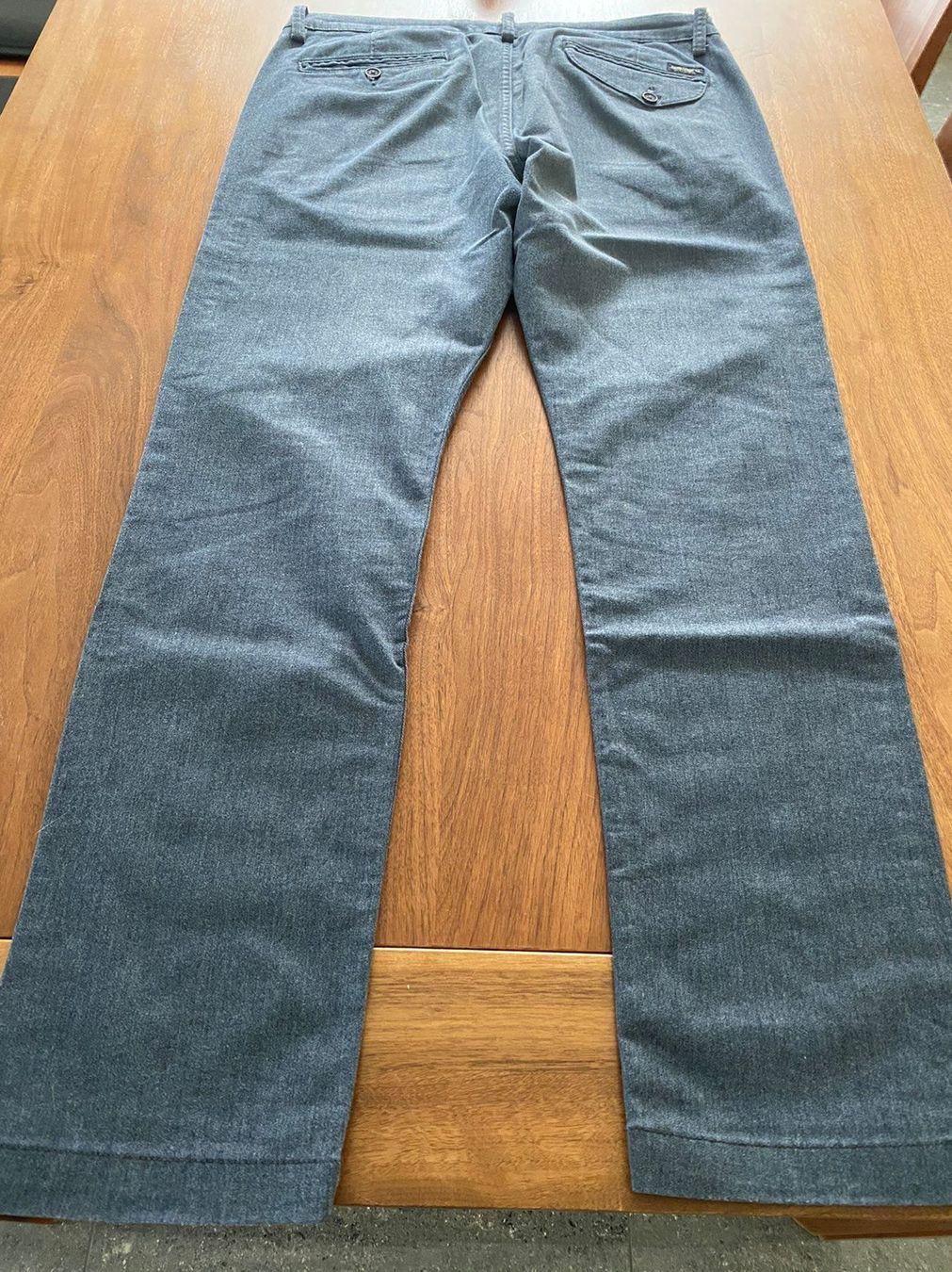 Hosen: Hose Chino von LEE Gr. W34 / L32 – Gebraucht aus Schwyz von Trofana 1