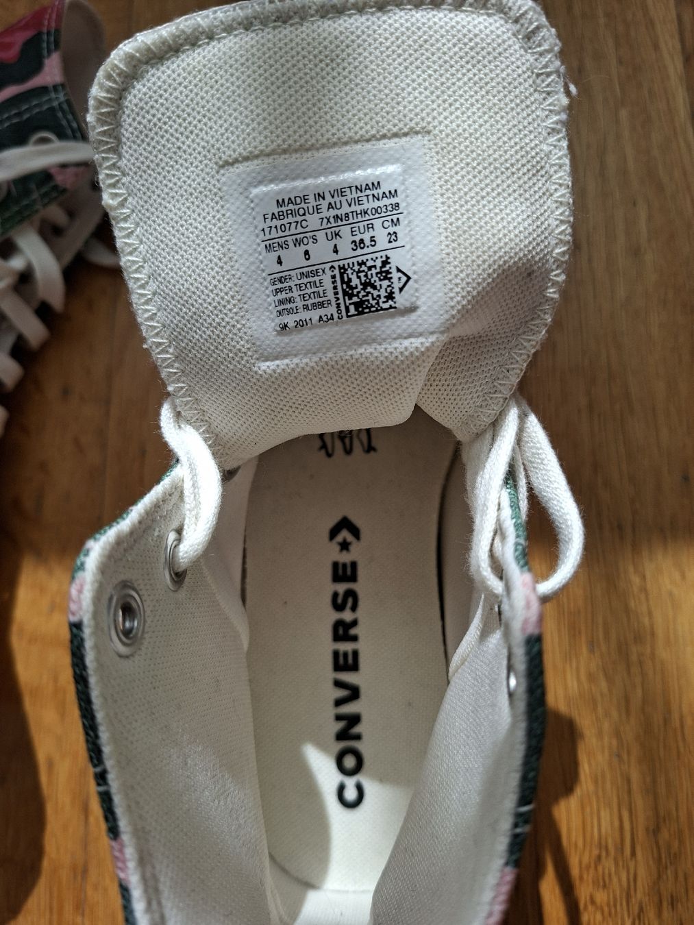 Converse Scarpe da donna: Converse, chuck Taylor, 36.5 wie neu – Usato da Kloten venduto da Szilvi15 4