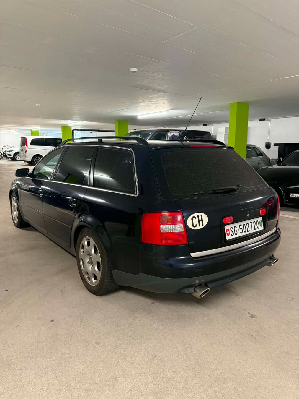 Audi Automobili: Audi A6 Avant 2004 2,4 V6 qattro – Usato da Altstätten SG venduto da lac_kvz9 2