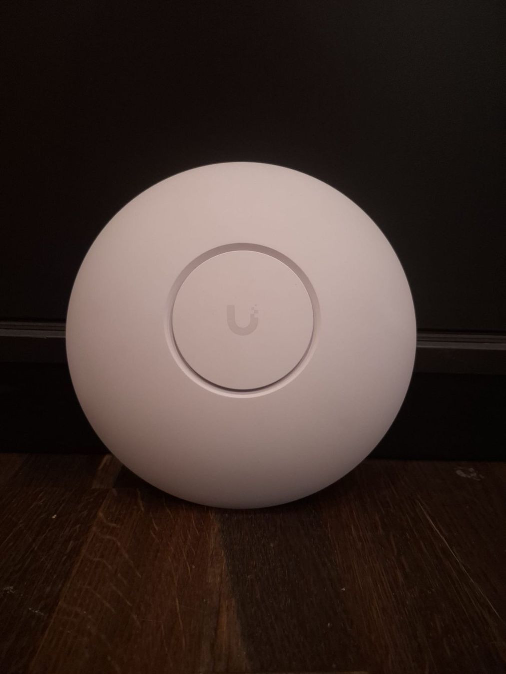 Ubiquiti Modem & Router: Ubiquiti U7-Pro WLAN-Access-Point – Usato da Effretikon venduto da lichtundmusik_GmbH