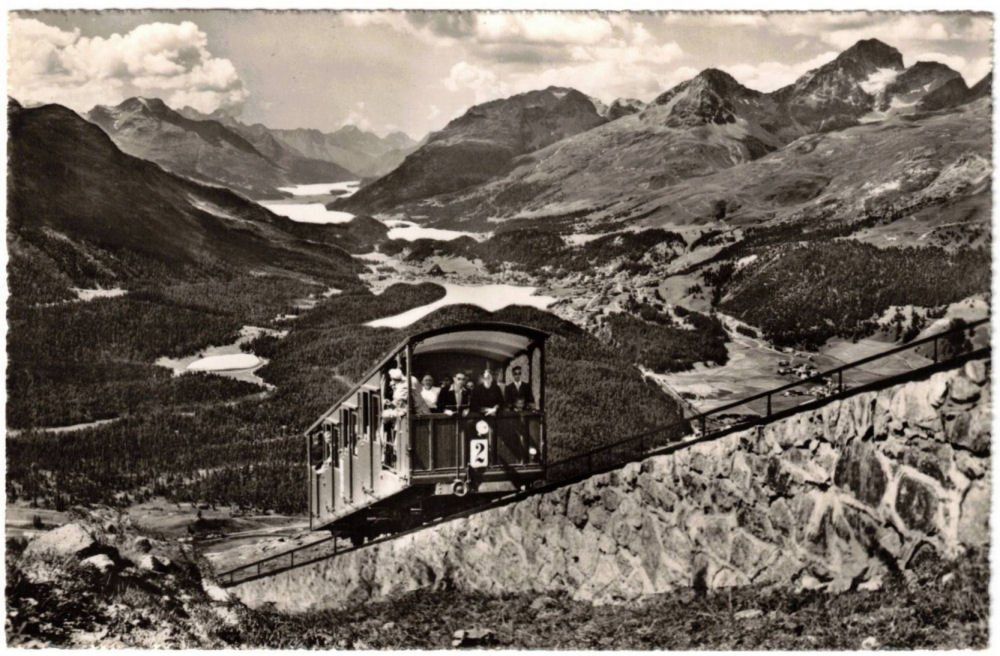 Cartoline postali: St. Moritz - Standseilbahn Muottas Muragl – Usato da Binningen venduto da Mountainrider