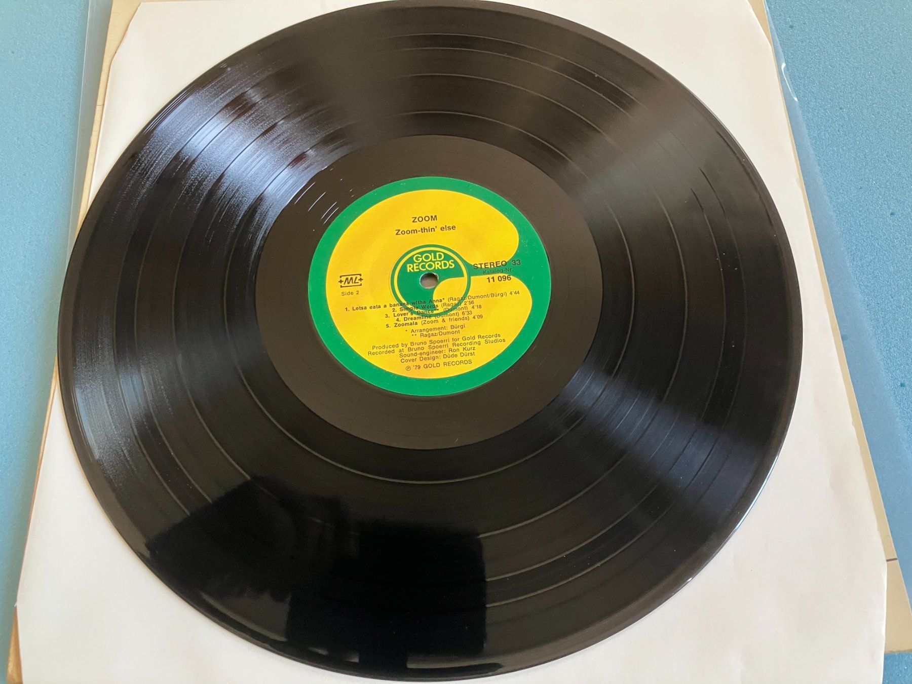Dischi in vinile: ZOOM – Usato da Aarwangen venduto da Jukebox3 8