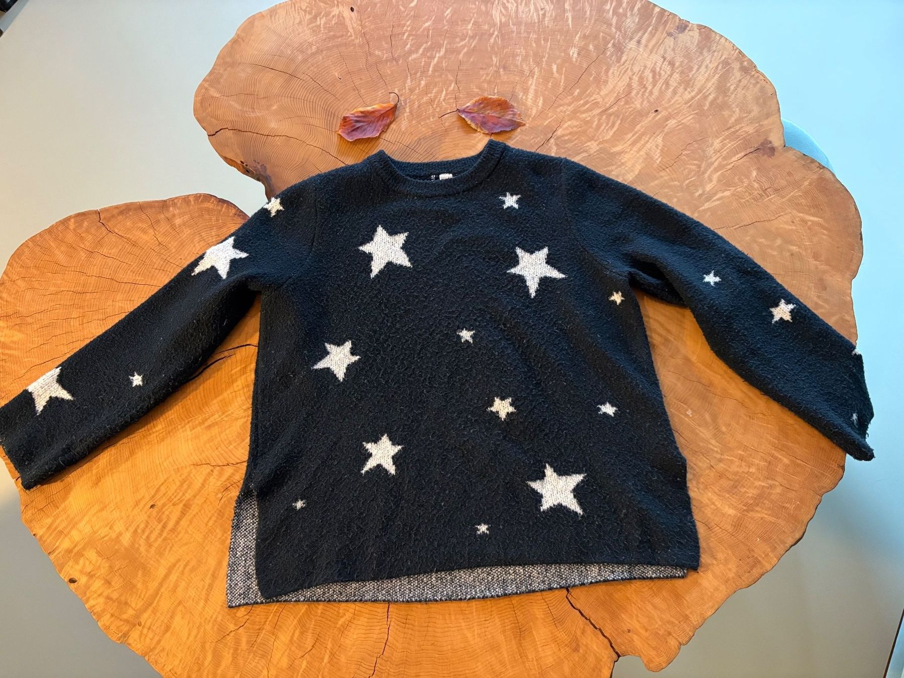 H&M Maglioni & Felpe: Pull H&M étoiles M | Sterne-Pullover Damen – Usato da Zürich venduto da AnnaSa