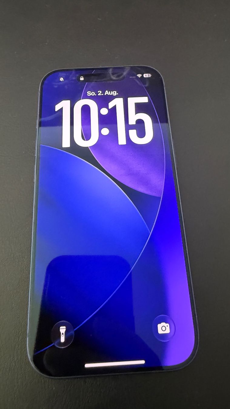Apple Telefoni cellulari / Smartphones: iPhone 17 Pro 256 GB, Deep Blue, 6.30", Dual SIM, 5G – Usato da Mels venduto da MountainSky