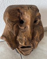 Holzskulptur massiv , handgeschnitzt