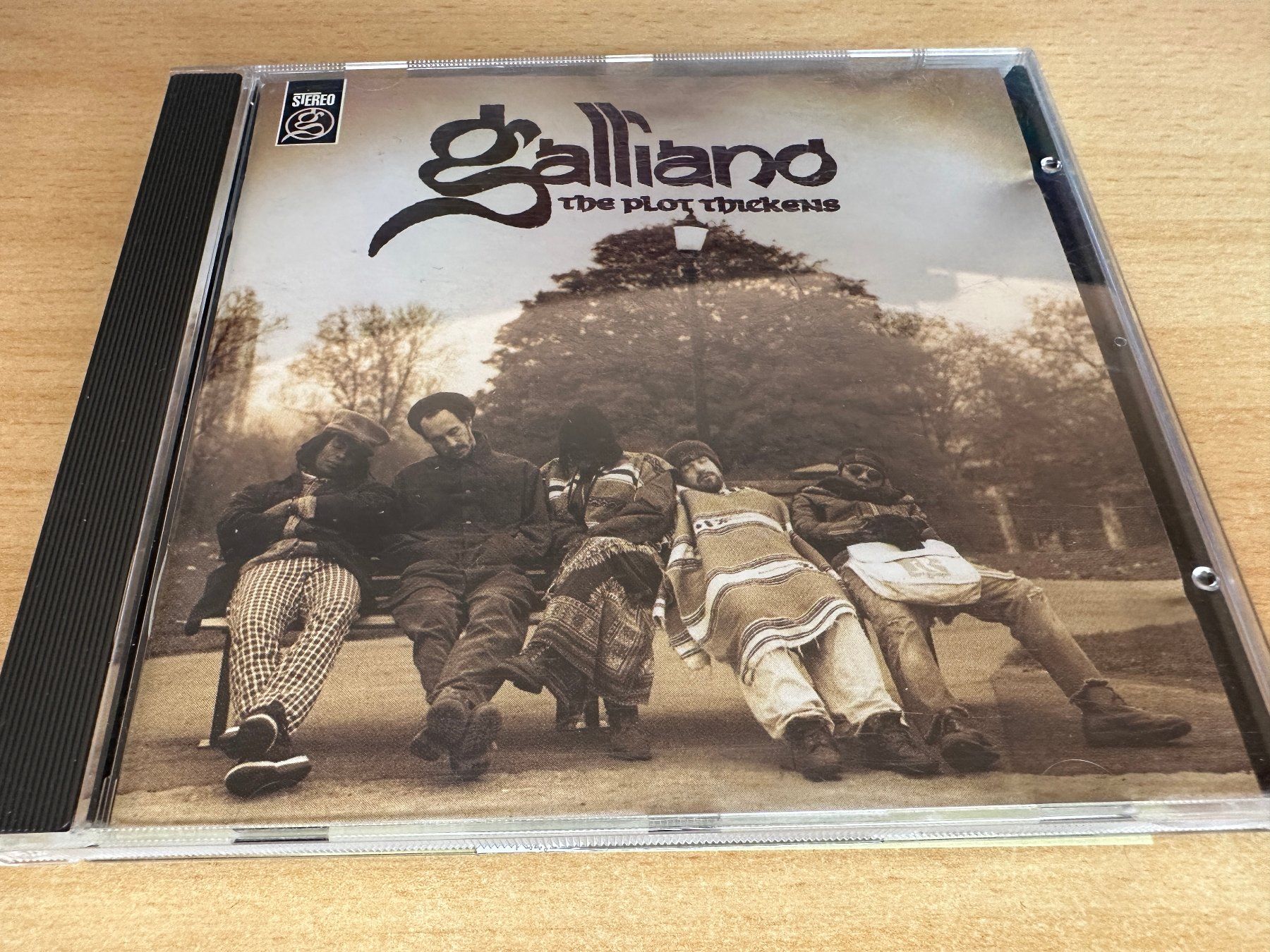 CD: Galliano – The Plot Thickens – Usato da Rikon im Tösstal venduto da Alpenmutz
