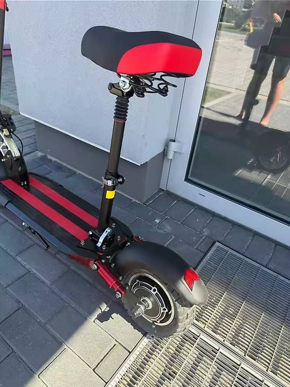 Kickboard: Monopattino elettrico  – Usato da Lugano venduto da kar_lpz7 2