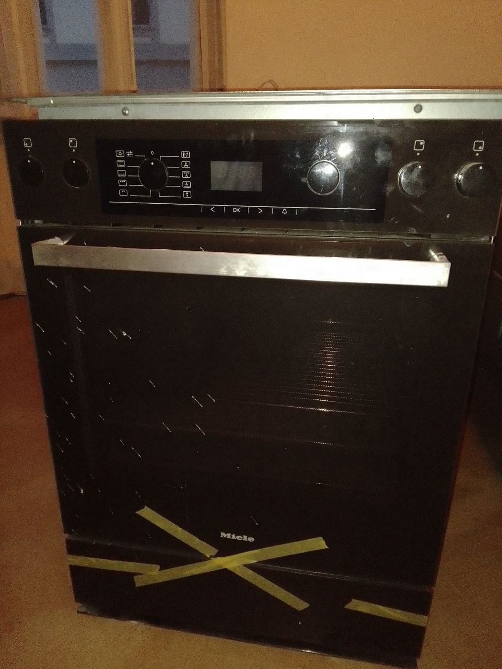 Miele Forni: Backofen - Kochherd von Miele – Usato da Naters venduto da sealed-gamer