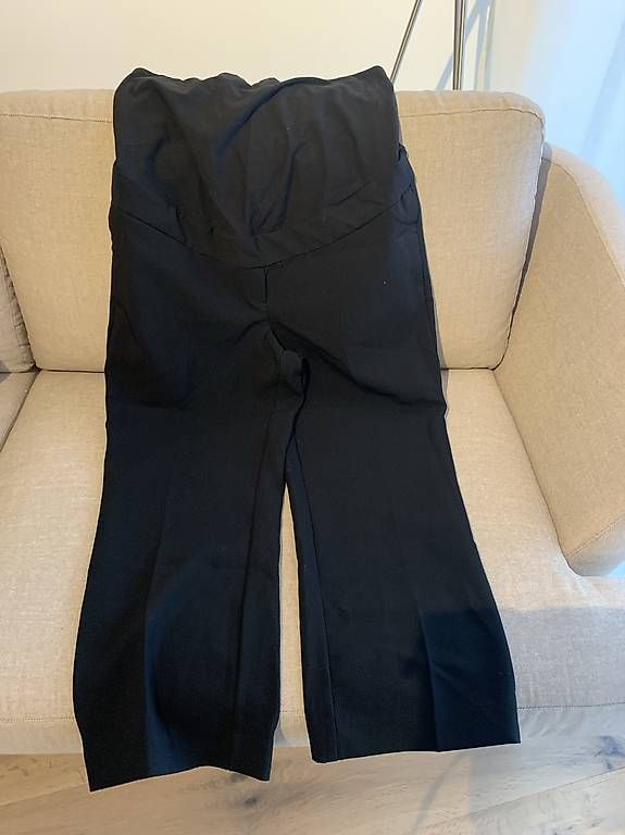 Lotti di vestiti: Umstandshosen/Pulli M/L gratis – Usato da Zürich venduto da ver_sb5p 1