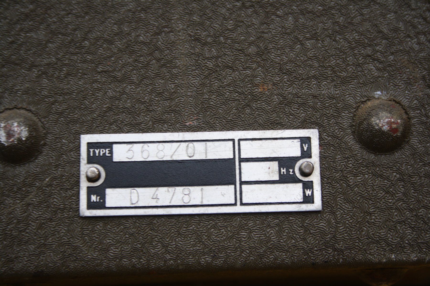 Philips Ladegeräte: BATTERIELADEGERÄT PHILIPS VINTAGE ODER ANTIK – Gebraucht aus Wauwil von Pneuedy 7