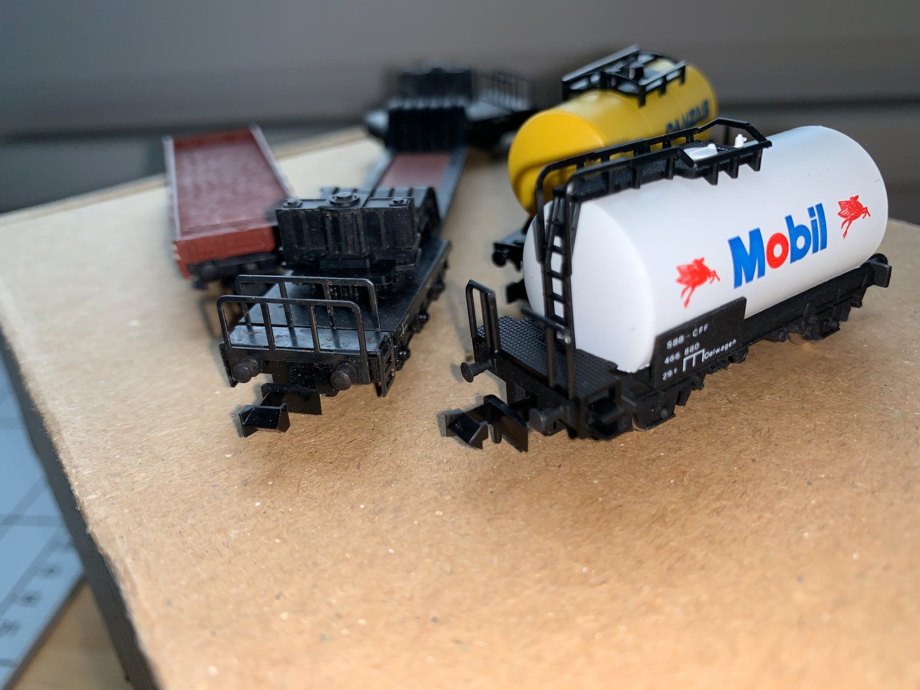 Modellini di ferrovie: 4 diverse Wagen – Nuovo (secondo la descrizione) da Belp venduto da capowiga 2