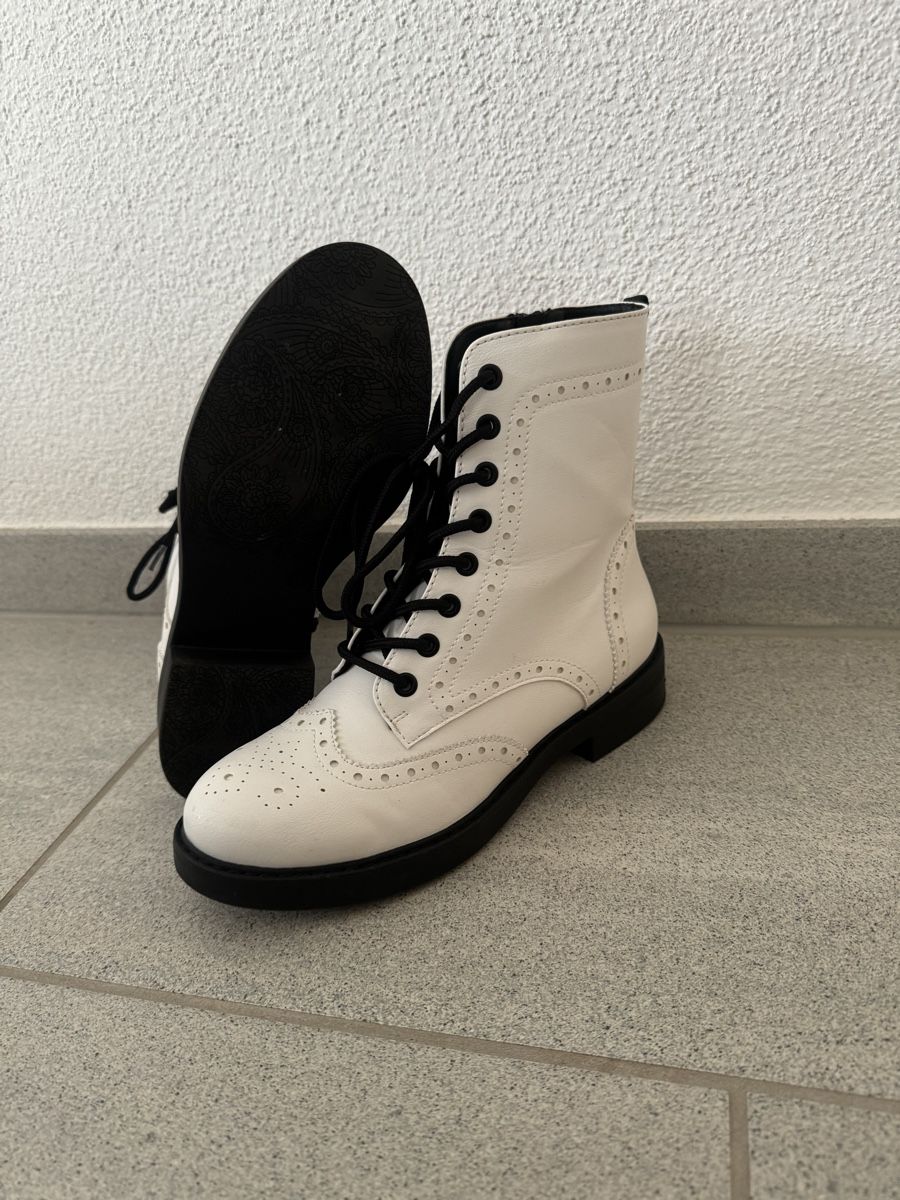 Scarpe da donna: Stylische weisse Damenschuhe Gr. 37 – Nuovo (secondo la descrizione) da Jona venduto da Micky1819 1