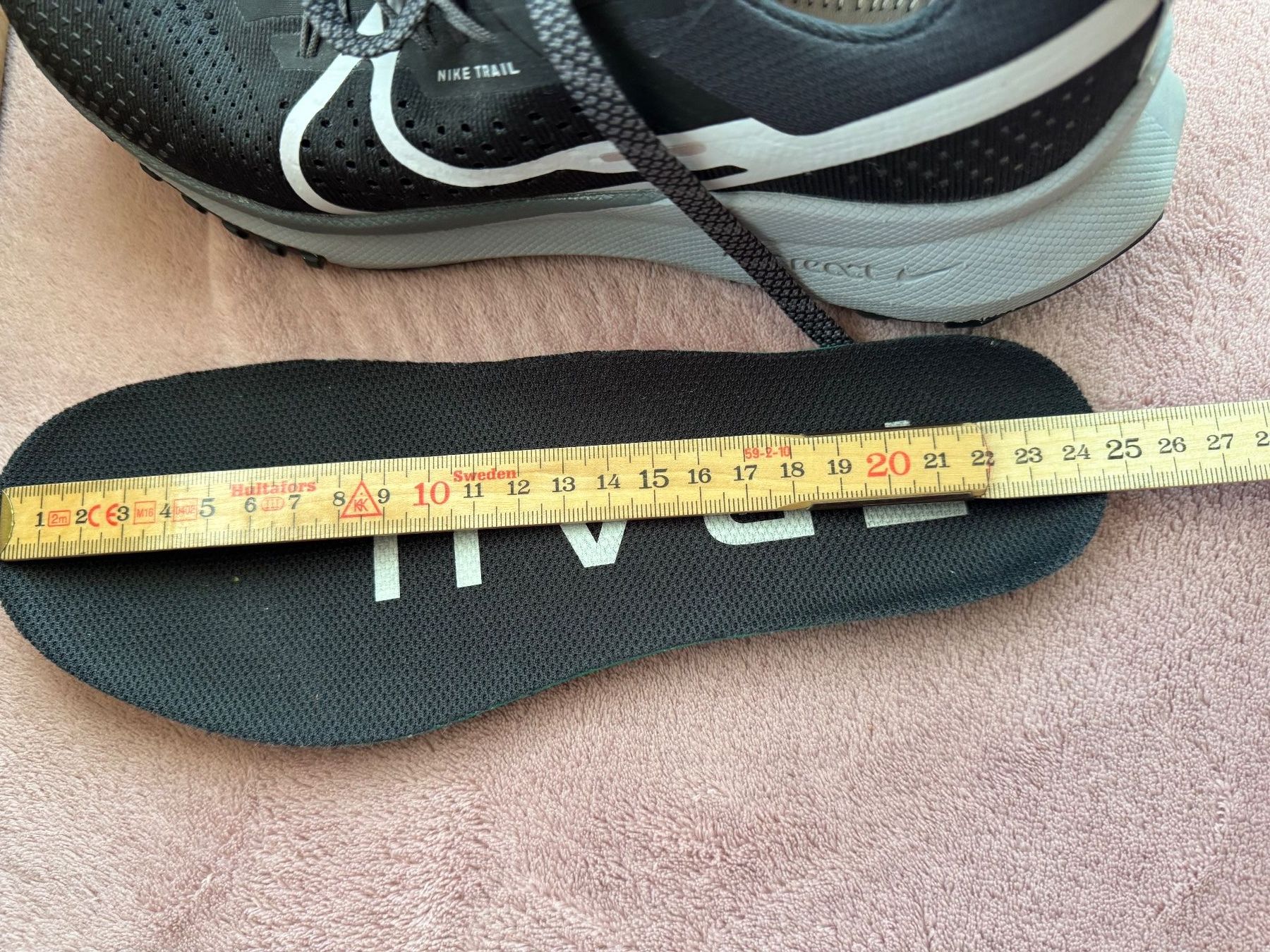 Nike Scarpe da donna: Nike React Pegasus Trail 4 Damen Laufschuhe Gr. 38.5 – Nuovo (secondo la descrizione) da Zäziwil venduto da blackpearl 5