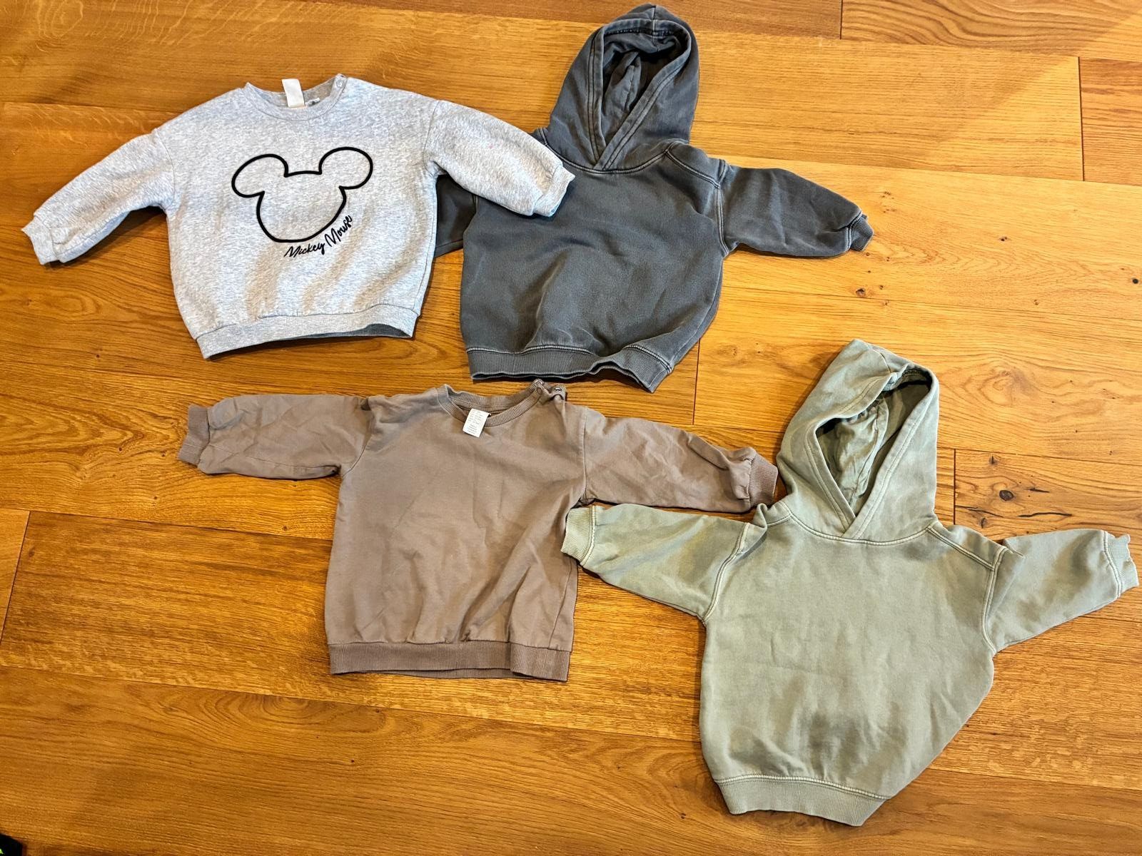 Lotti & Set di vestiti: Kleiderbundle 12-18 Monate – Usato da Frick venduto da chgiger147 4
