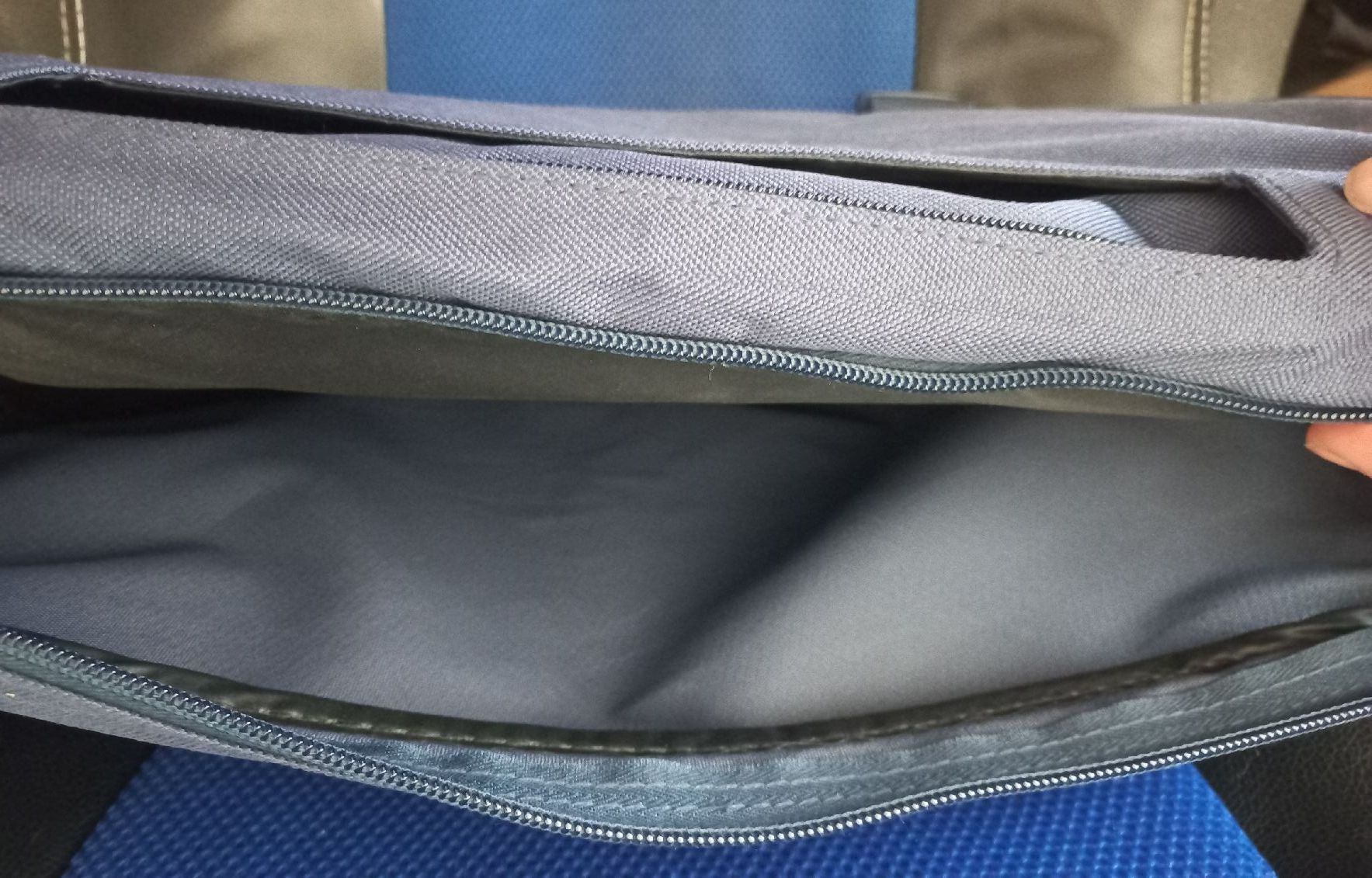 Borse: Umhangtasche blau – Nuovo (secondo la descrizione) da Niederdorf venduto da ladyblue76 2