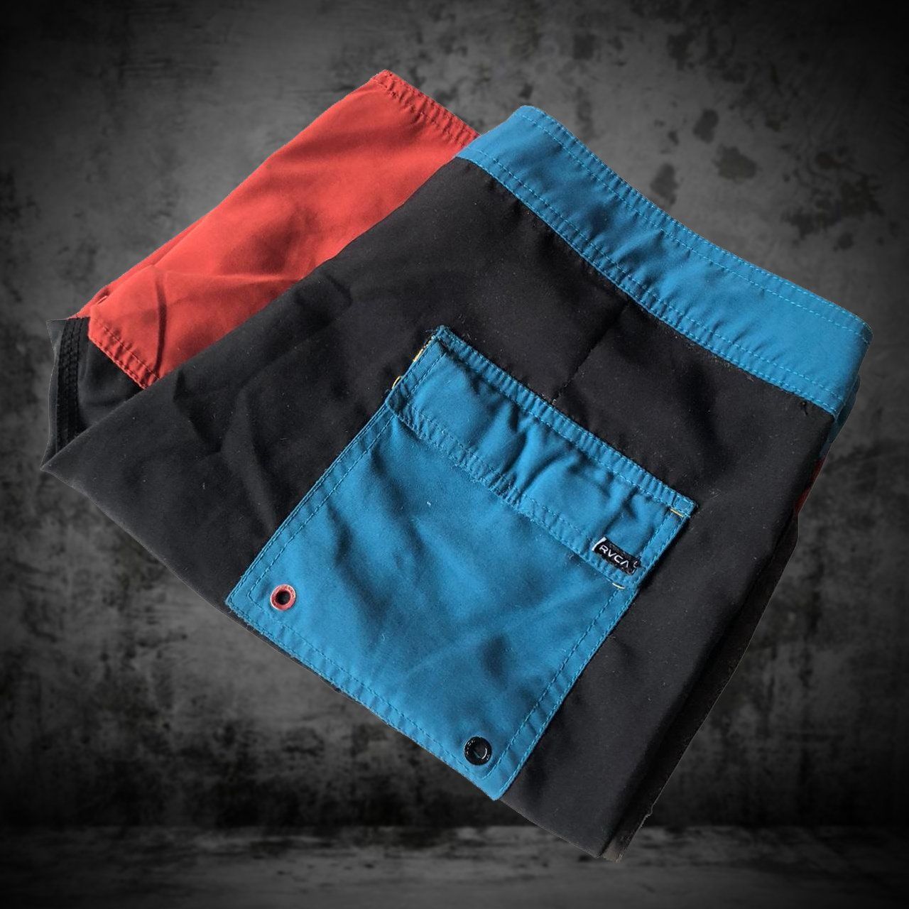 Costumi da bagno: Swimshort RVCA Black Men 34 – Usato da Genève venduto da ang_7j7j 6