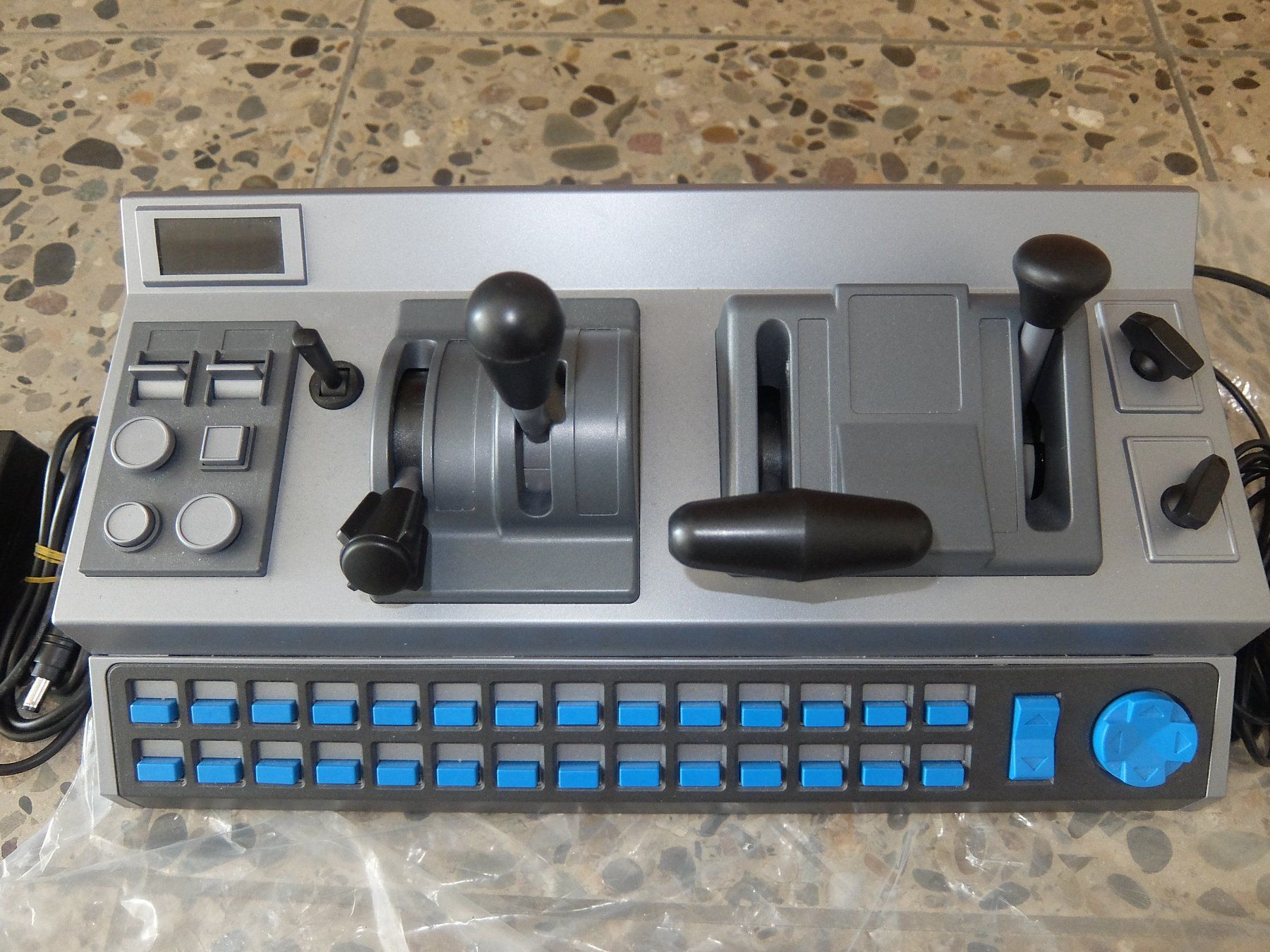 Spielzeuge: Raildriver model rd-91-mdt-a Train Cab Controller – Gebraucht aus Basel von Elektronik_Markt 2