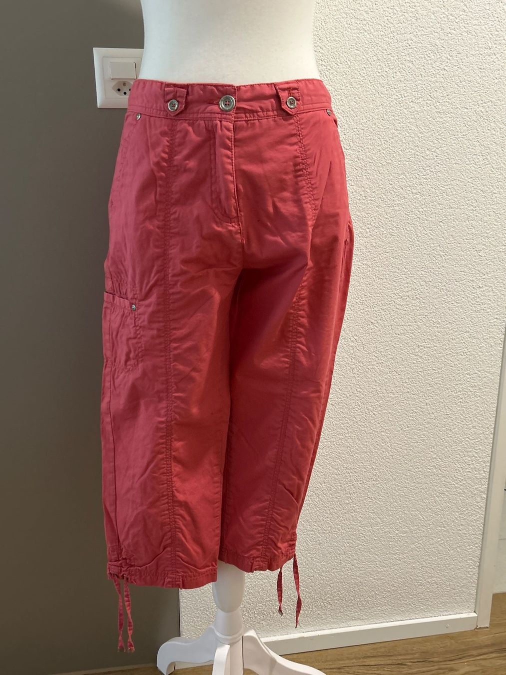 Pantaloni: 3/4 Sommerhose rot  von Chicorée – Usato da Brunnen venduto da Nala2929