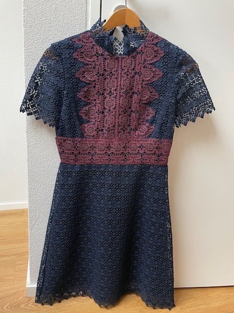 Sandro Vestiti: 2 semi-new Sandro dresses – Usato da Horgen venduto da gle_7h2h 3