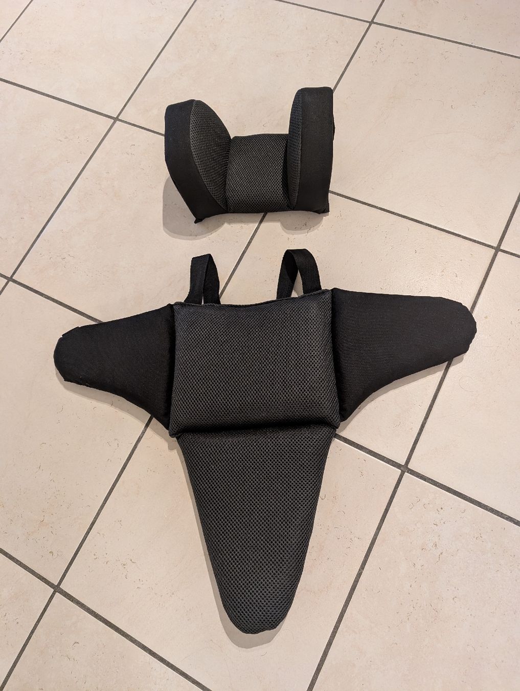 Thule Rimorchi: Thule Chariot Baby Supporter – Usato da Maur venduto da burh