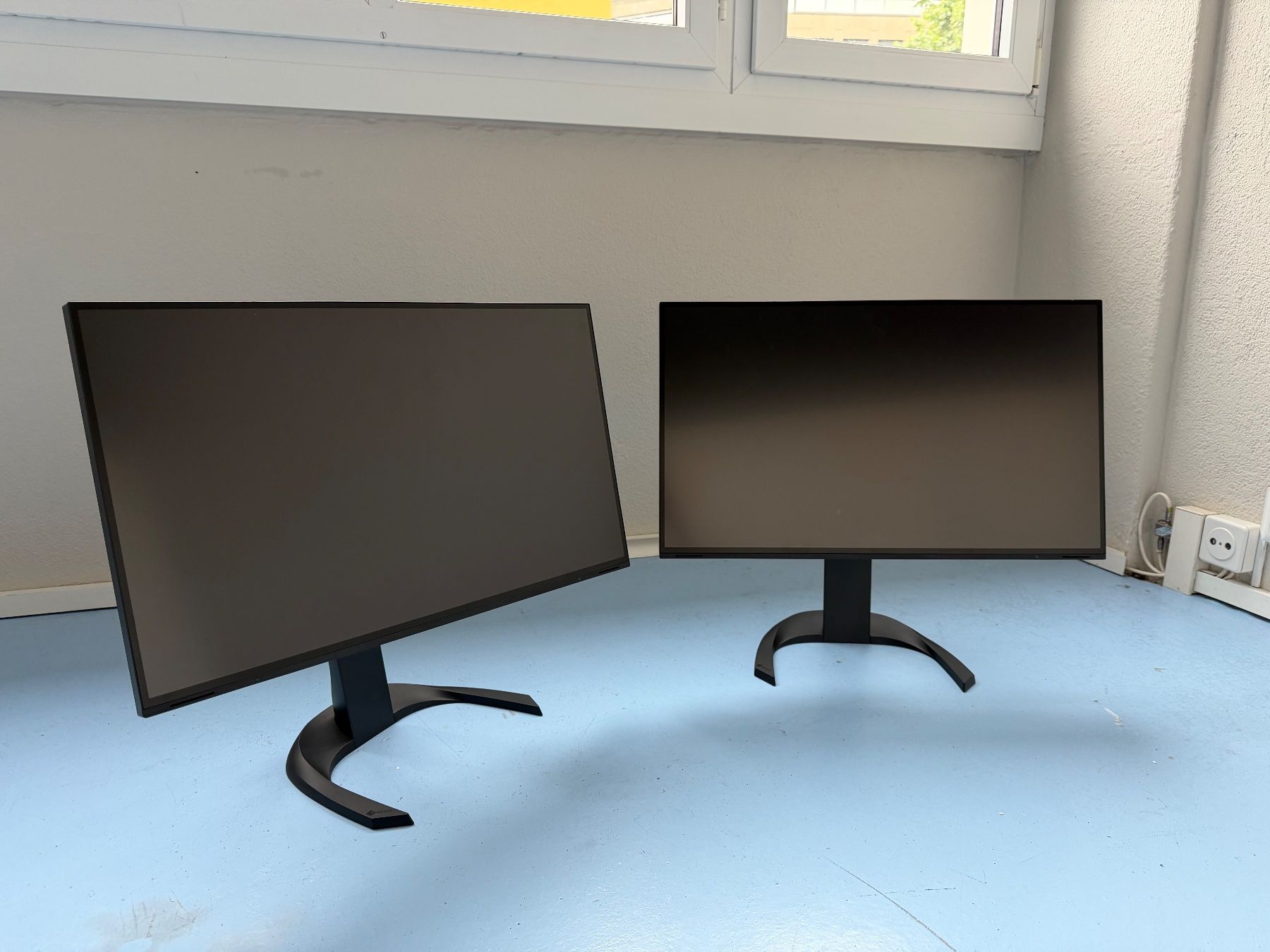 Eizo Monitor: 2 Eizo Monitoren – Usato da Zürich venduto da mar_hs6l
