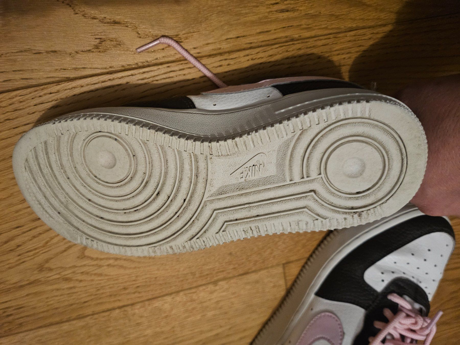 Scarpe per ragazze: Nike – Usato da Chur venduto da mar_8hrq 2