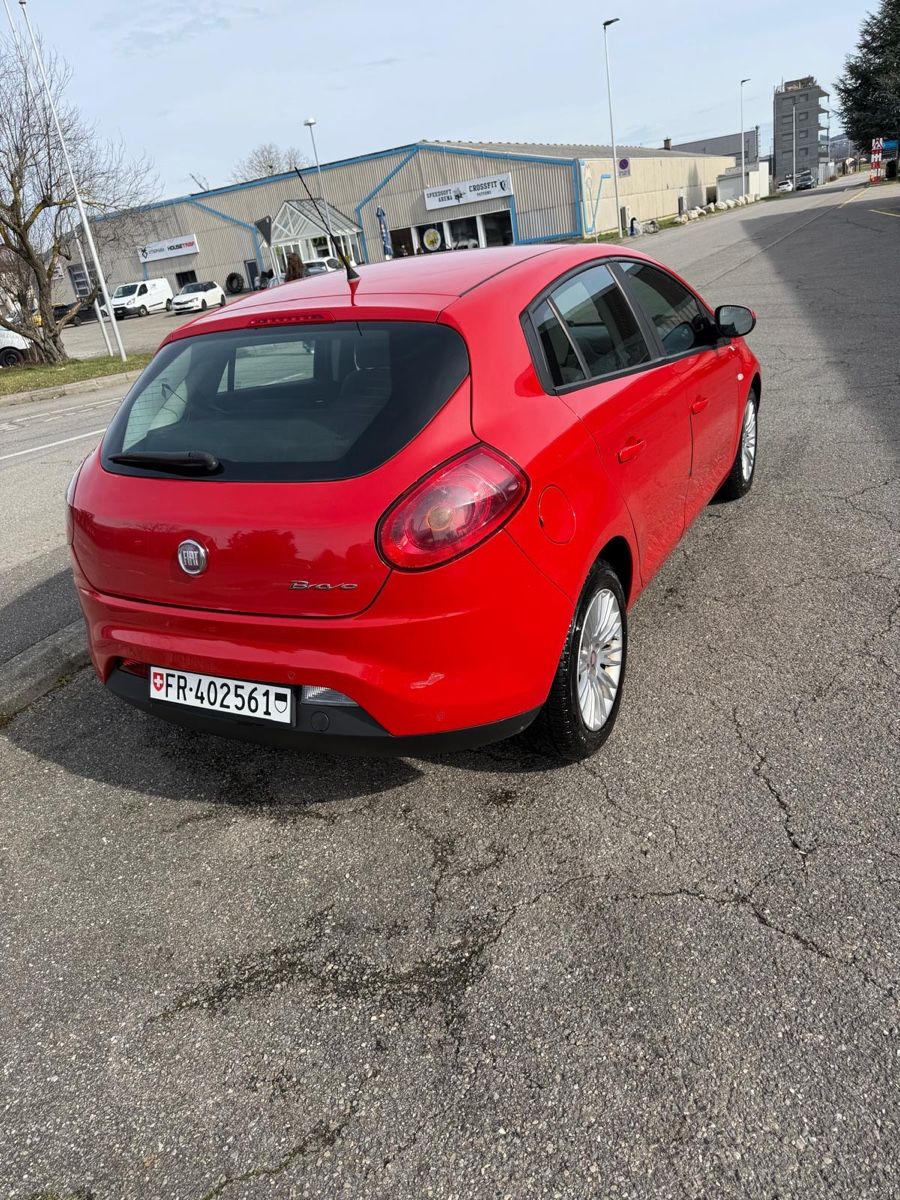 Fiat Automobili: Fiat bravo – Usato da Rueyres-les-Prés venduto da osm_6ncr 3