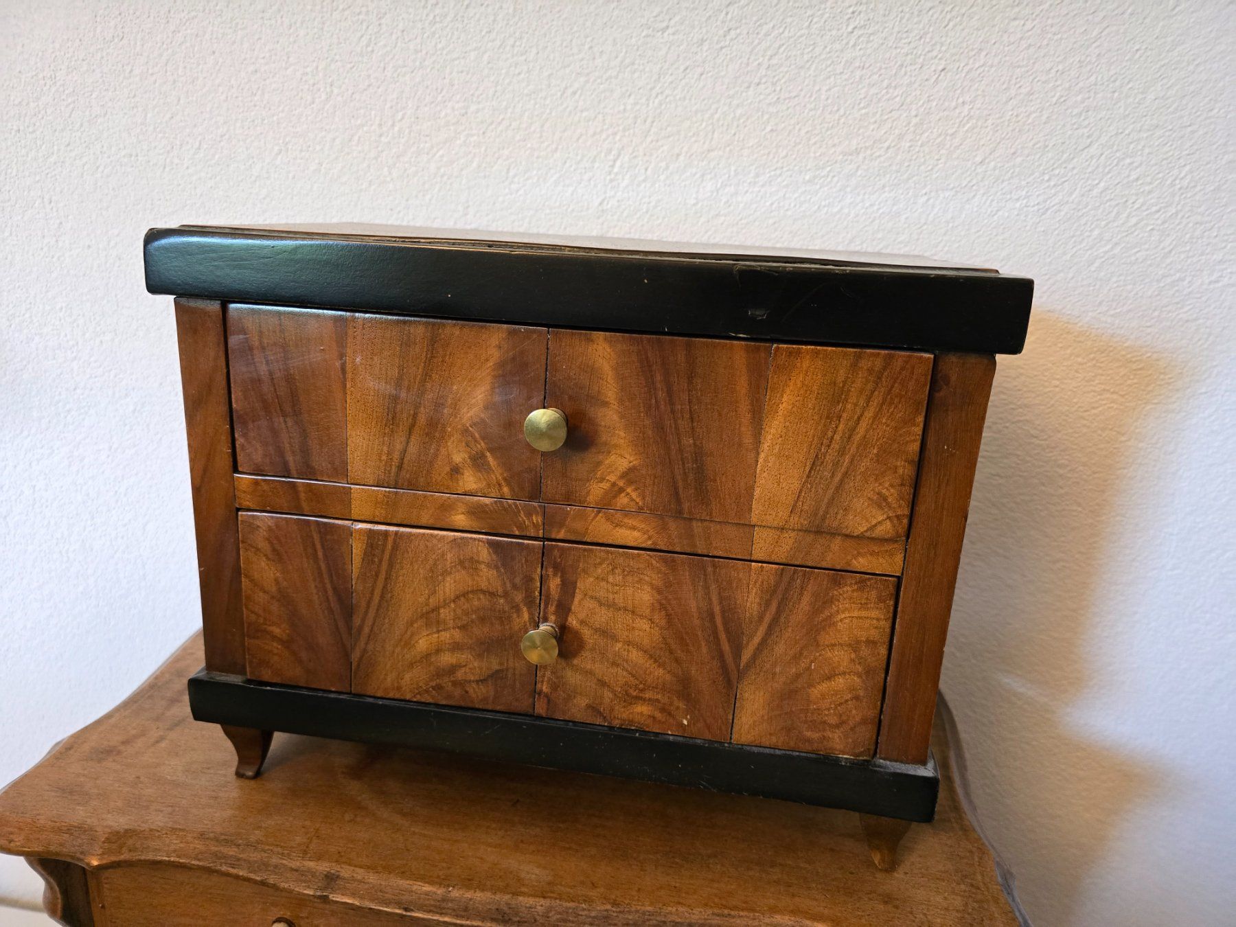 Cassettiere: Modellkommode aus Holz _H24.5_B32_T15.5 – Usato da Linden venduto da Rsushi 3
