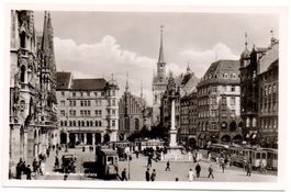 MÜNCHEN mit  vielen Trams, Auto