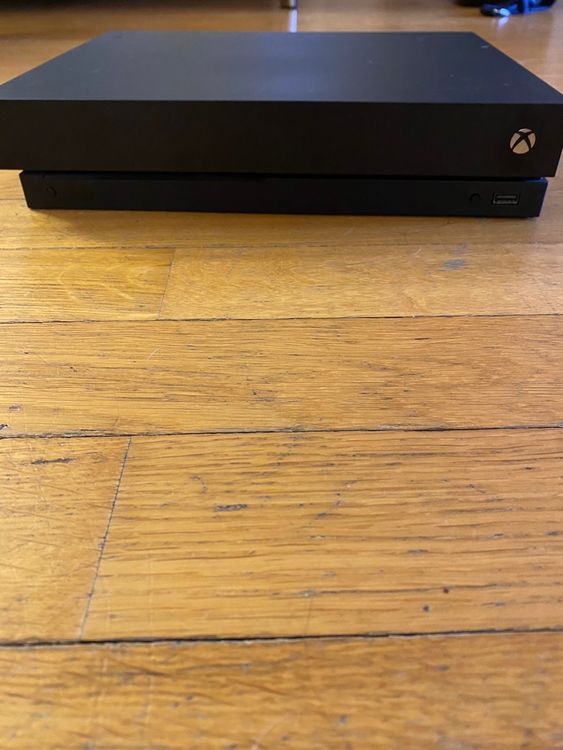 Xbox one X Kaufen auf Ricardo