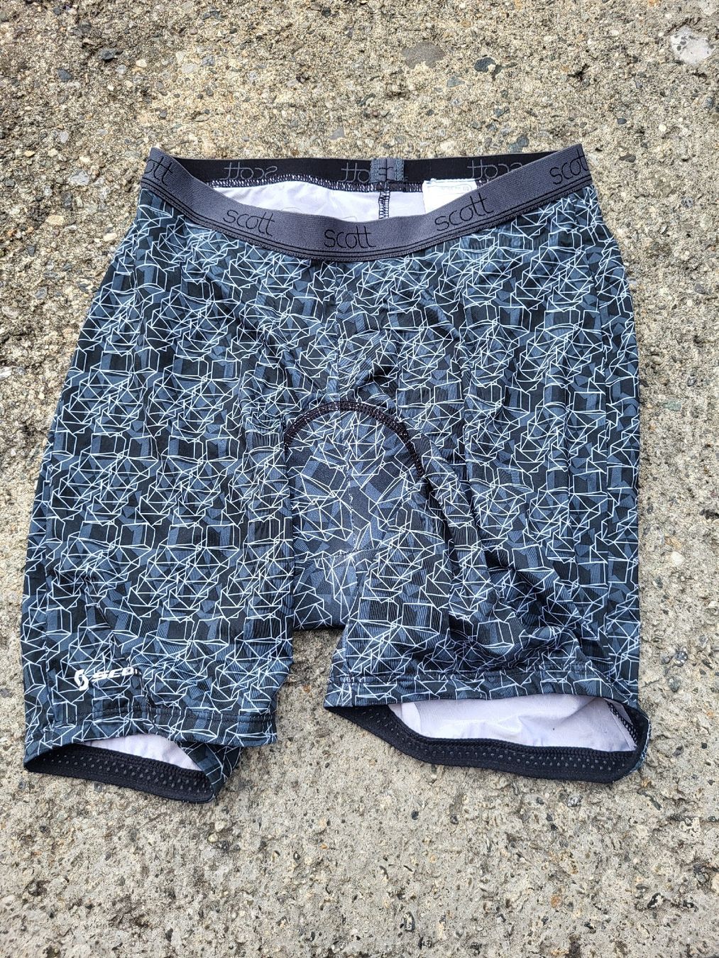 Scott Pantaloni: Scott Velohose Damen Grösse S – Usato da Davos Clavadel venduto da Spsnka-9774