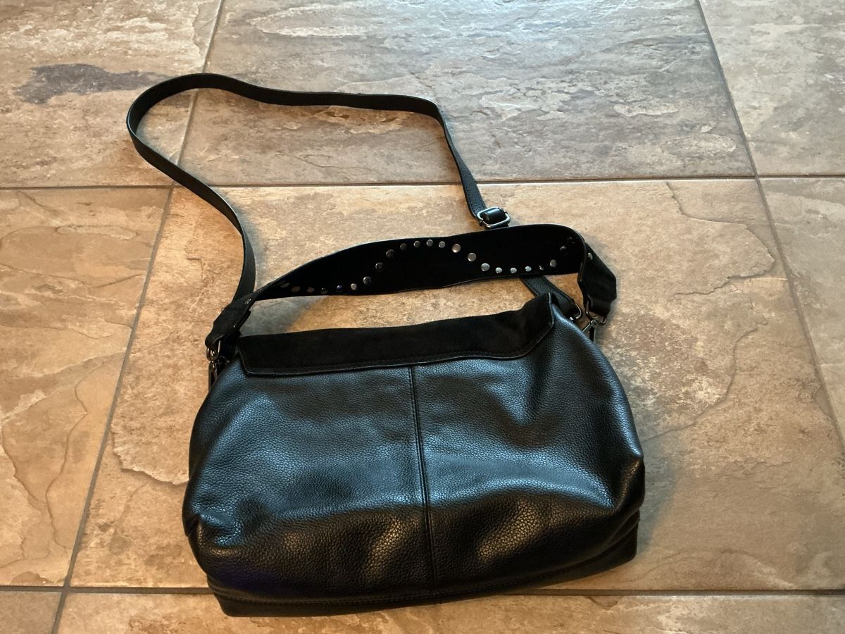 Pieces Borse da donna: Pieces Ledertasche – Usato da Buchs AG venduto da chipmunk710 2