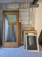 Holzfenster 2-fach verglast, teils mit Insektenschutz