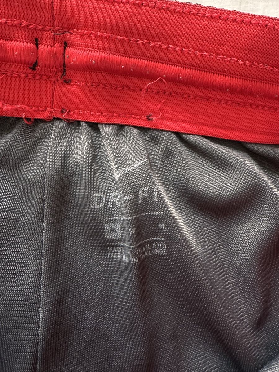 Nike Pantalons: Nike Basketball Shorts – D'occasion à Alpnach Dorf par rie_72hw 1