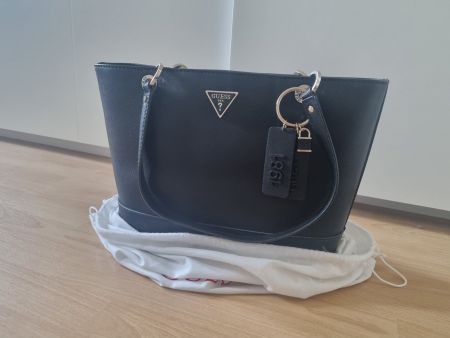 Guess Handtasche Schwarz - Top Zustand! Wie neu!