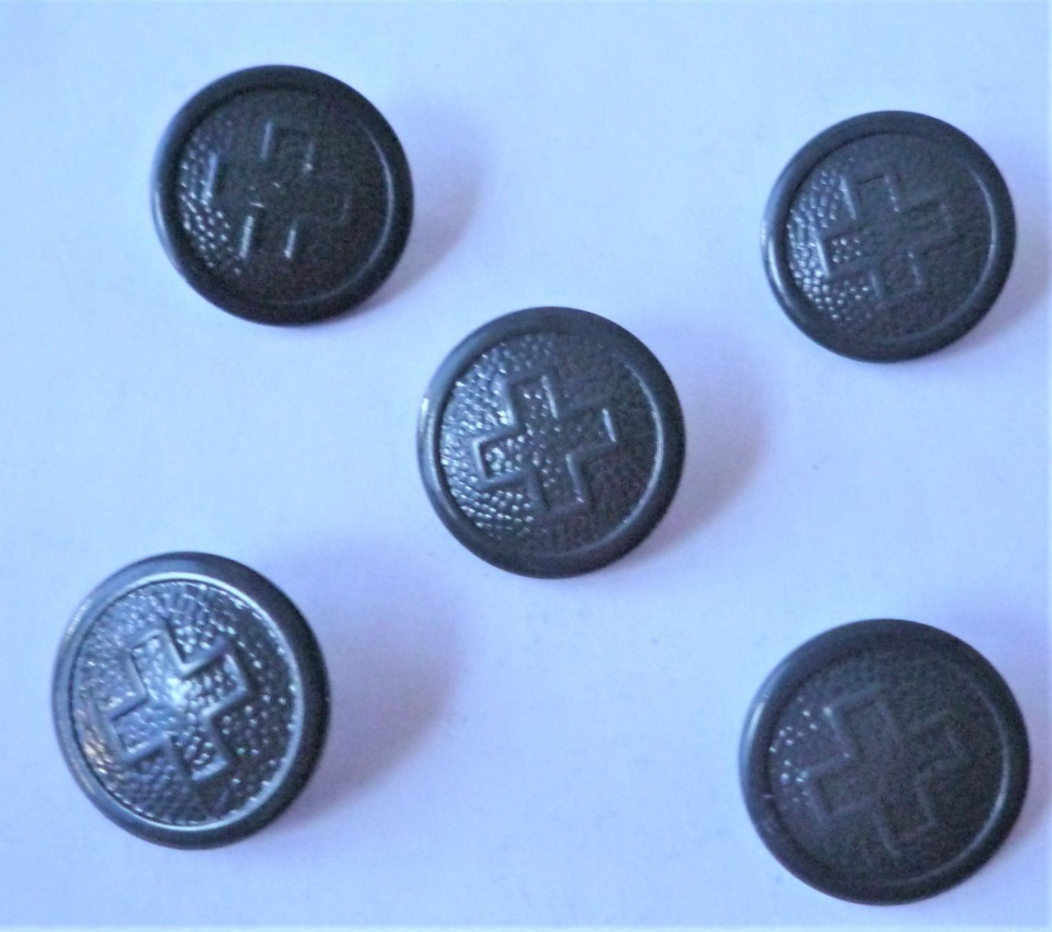 Uniformi: Lot. Militäruniform Knöpfe – Nuovo (secondo la descrizione) da Rafz venduto da Sonnenblume305