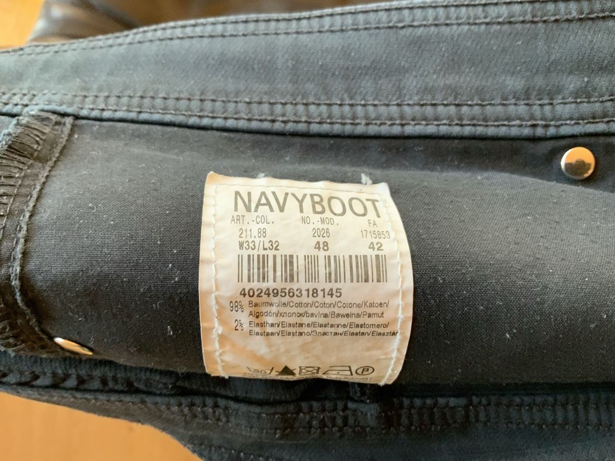 Navyboot Pantaloni: SCHWARZE HOSE VON NAVYBOOT GRÖSSE W33/L32 – Usato da Reichenbach im Kandertal venduto da Cellobello11 4