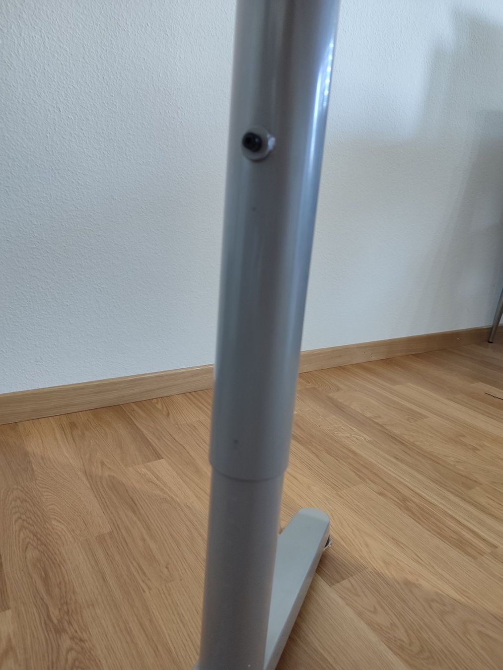 Ikea Schreibtische: Schreibtisch von Ikea – Gebraucht aus Zürich von  2