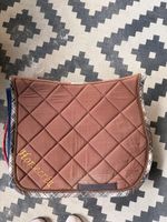 Tapis brun 
