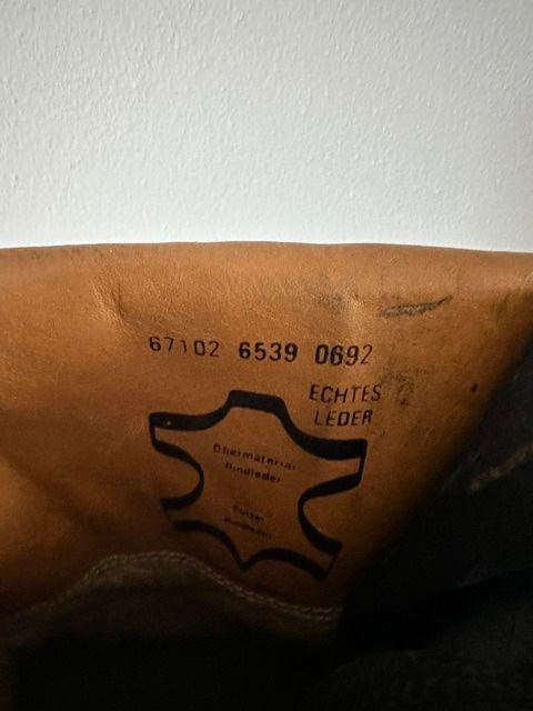 Scarpe da uomo: Springerstiefel  44-45 – Usato da Buchs ZH venduto da al03a 4