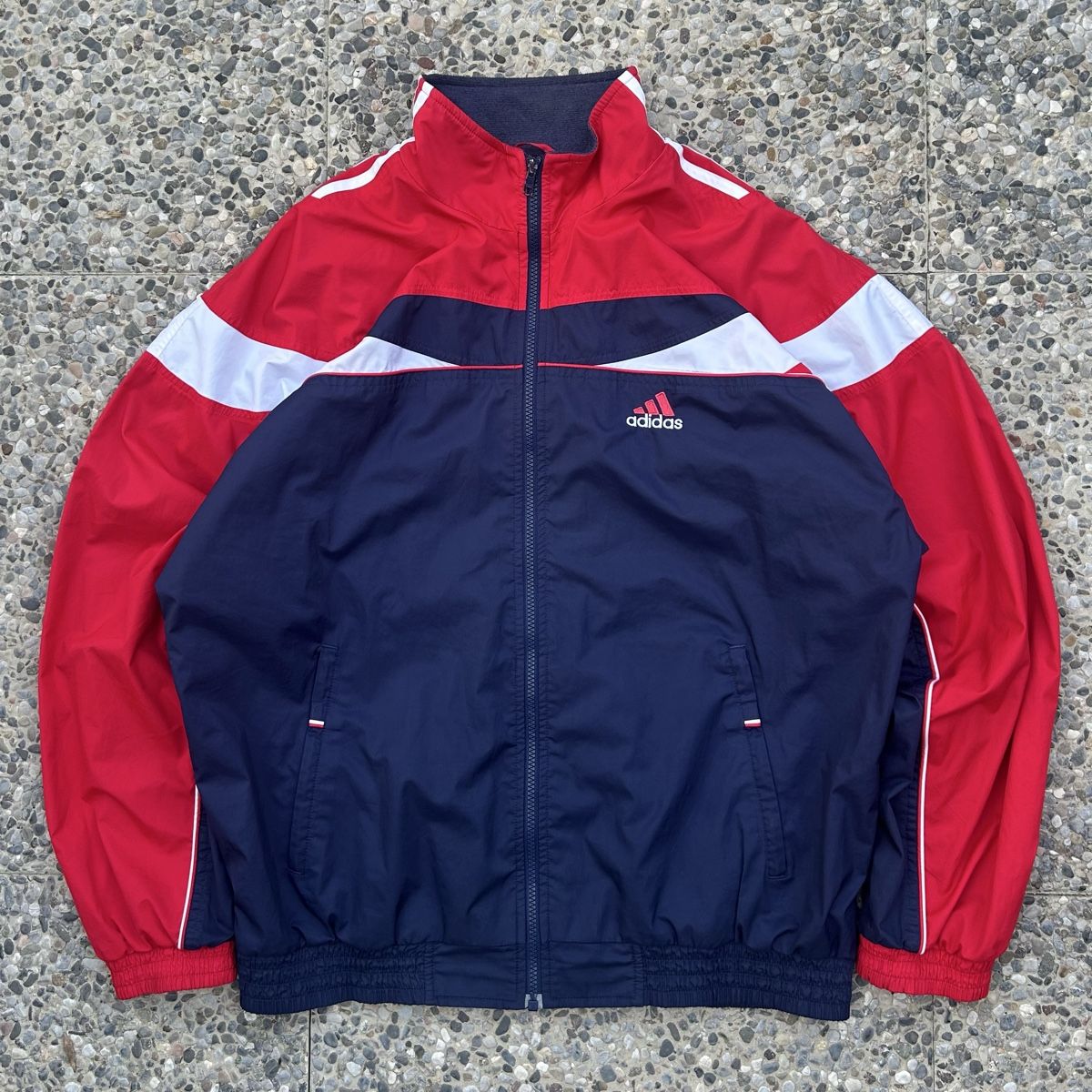 Adidas Jacken: Vintage Adidas red track jacket – Gebraucht aus brent von fukusapes