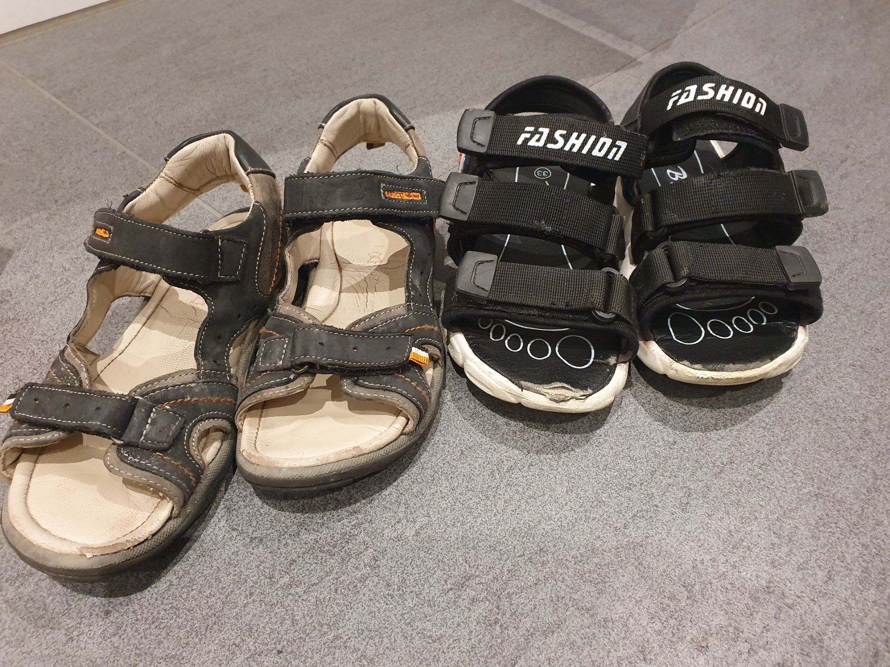 Schuhe für Jungen: Sandalen 2x Grösse 33 + 34 – Gebraucht aus Altendorf von MiriCaj