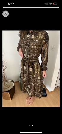 Wunderschönes Herbstkleid mit artistischem Muster vom GKlimt