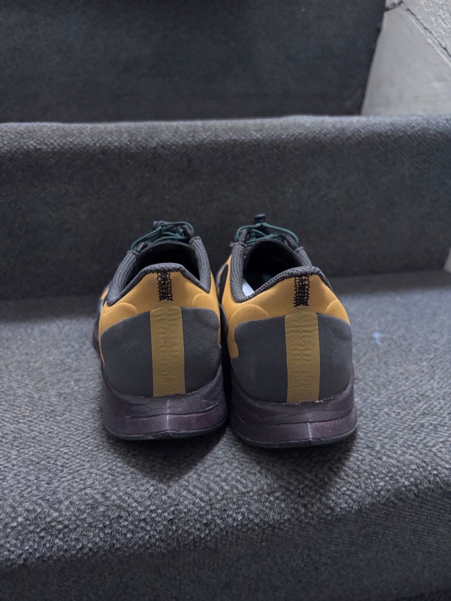 Nike Scarpe da donna: Nike - gyakusou by undercover lab – Usato da Zürich venduto da Hanna-Hadorn 2